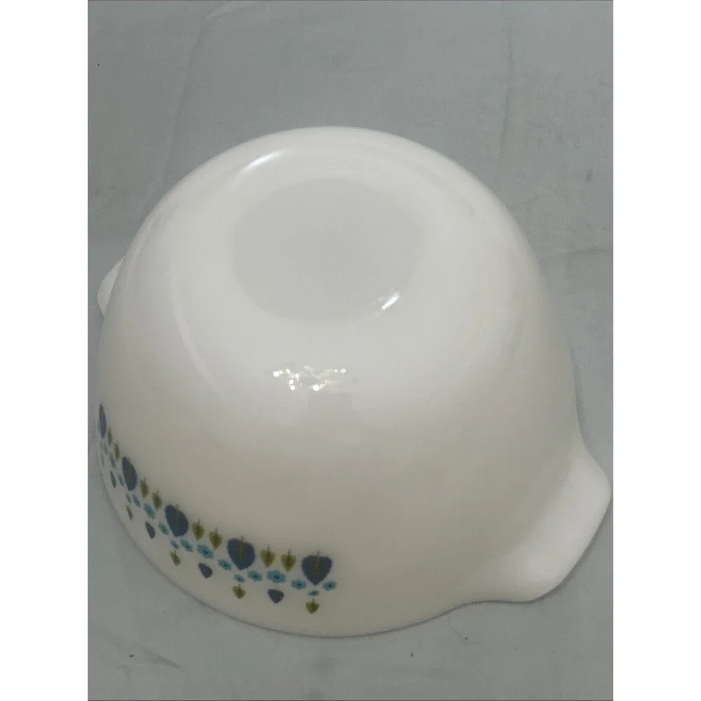 Vintage Fire King Swiss Alpine Milk Glass Mixing Bowl